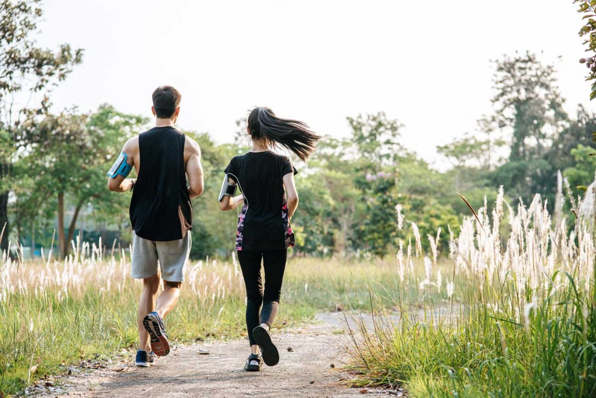 lean.pk men women exercise by running